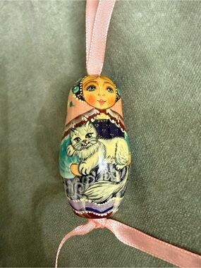 Vintage Hand-Painted Russian Matryoshka Ornament Lady with Cat #